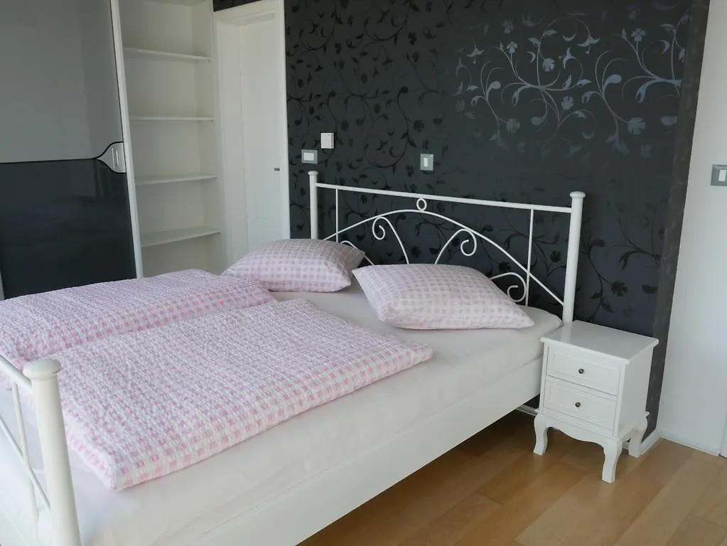 Villa Paradise Vrbnik Croatia